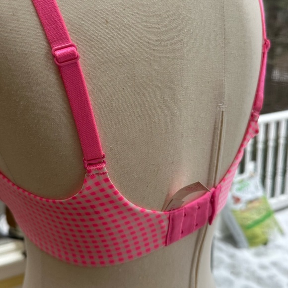 Victoria’s Secret 34D EUC Underwire Bra - Picture 6 of 10